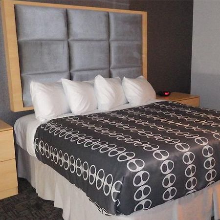 Western Star All Suites Hotel Carnduff Room photo